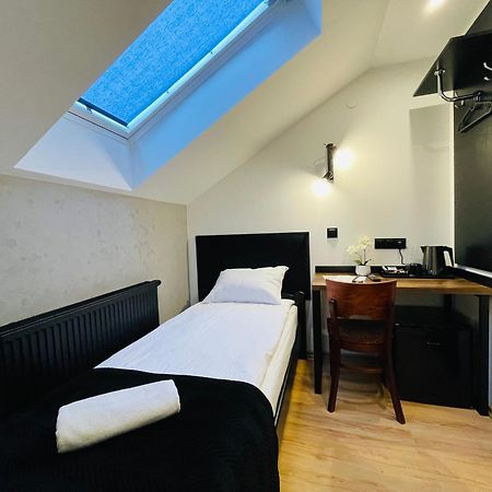 Hotel Millennium Przasnysz Bagian luar foto