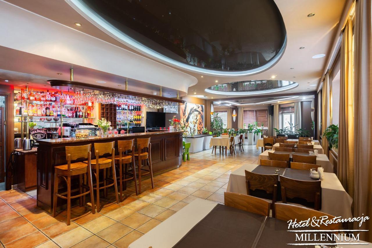Hotel Millennium Przasnysz Bagian luar foto