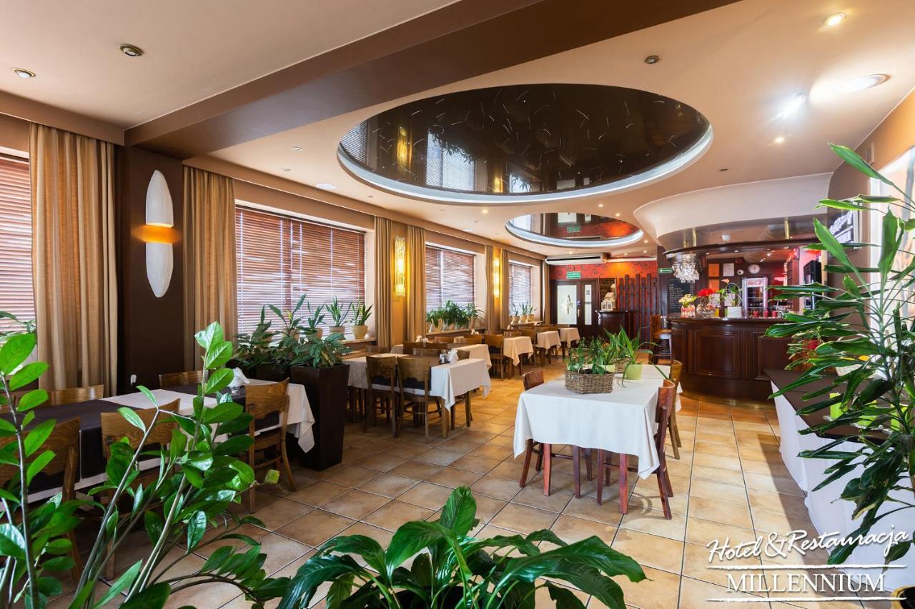 Hotel Millennium Przasnysz Bagian luar foto