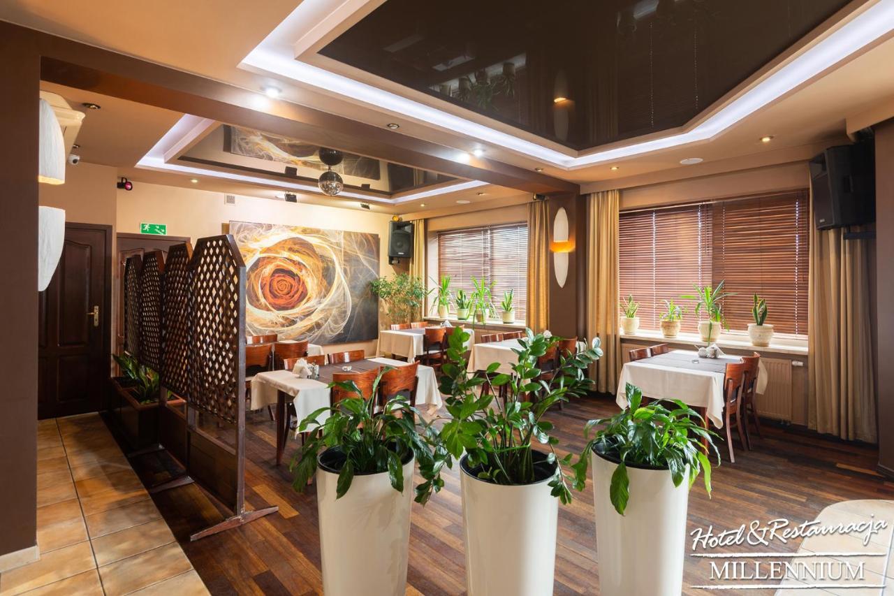 Hotel Millennium Przasnysz Bagian luar foto