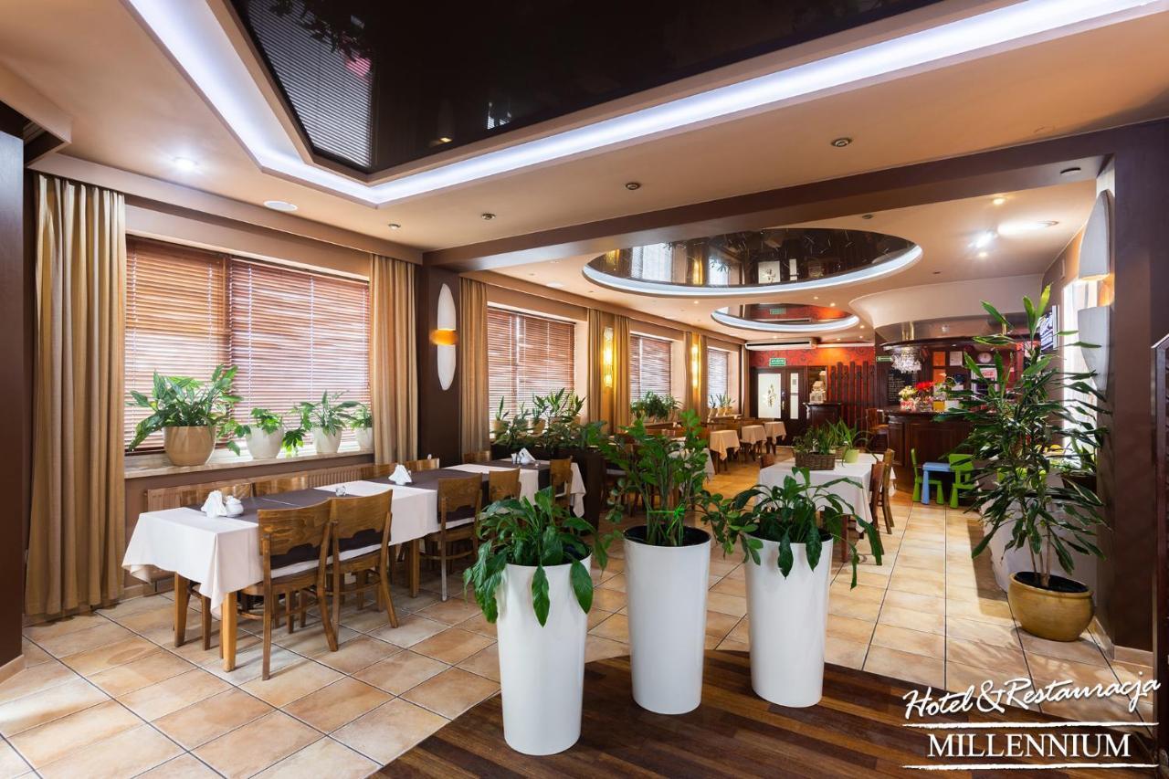 Hotel Millennium Przasnysz Bagian luar foto