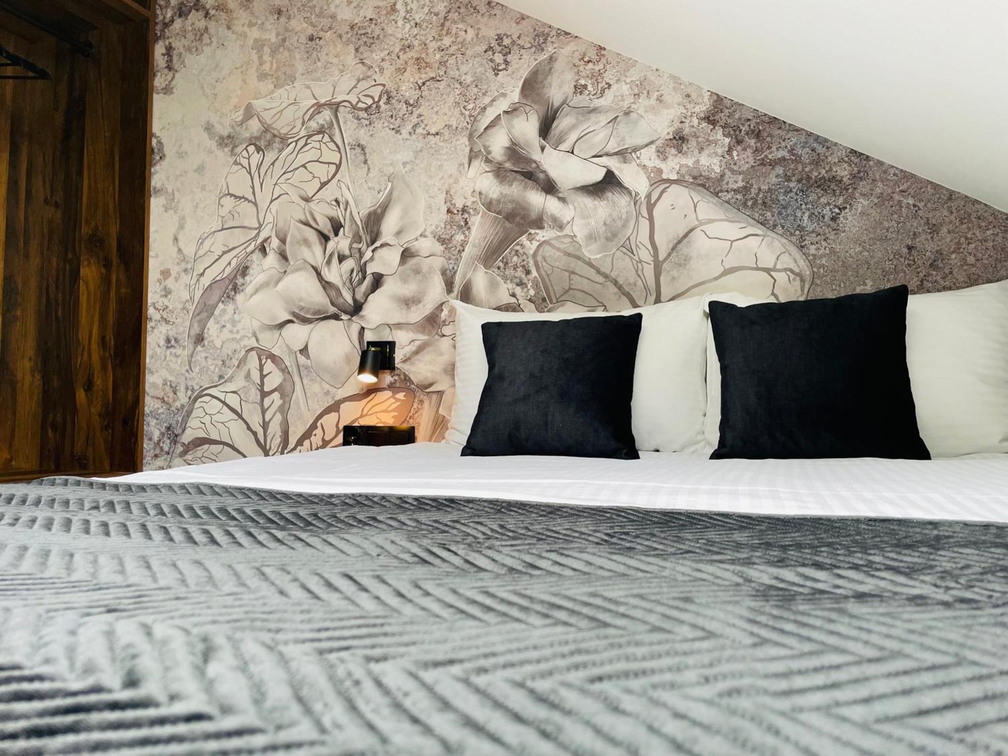 Hotel Millennium Przasnysz Bagian luar foto