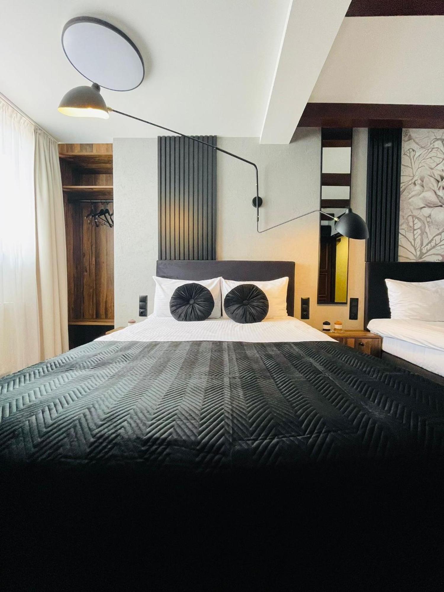 Hotel Millennium Przasnysz Bagian luar foto