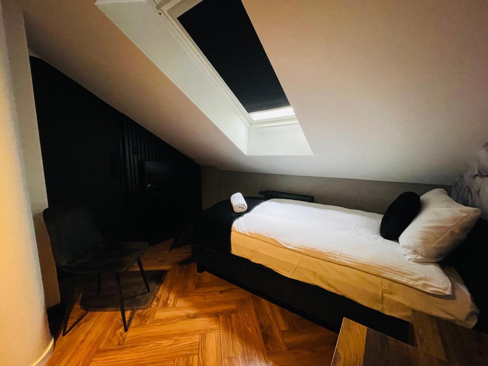 Hotel Millennium Przasnysz Bagian luar foto